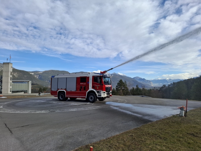 PHOTO-2025-12-03-14-10-40 (3)